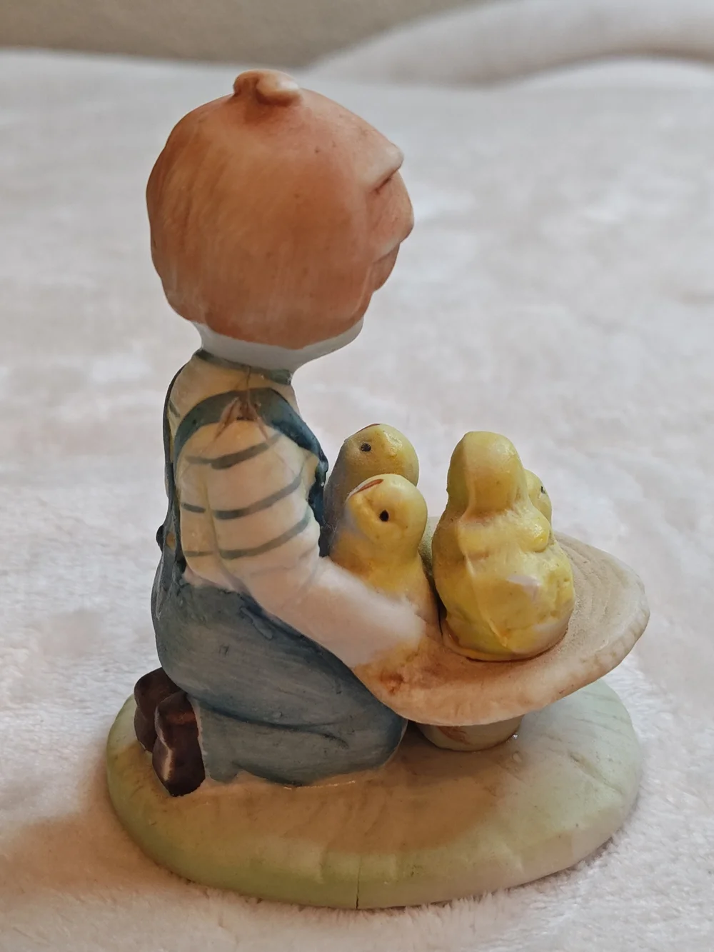 Vintage Rare Lefton Figurine Little Boy With Hat Full Of Yellow Chicks